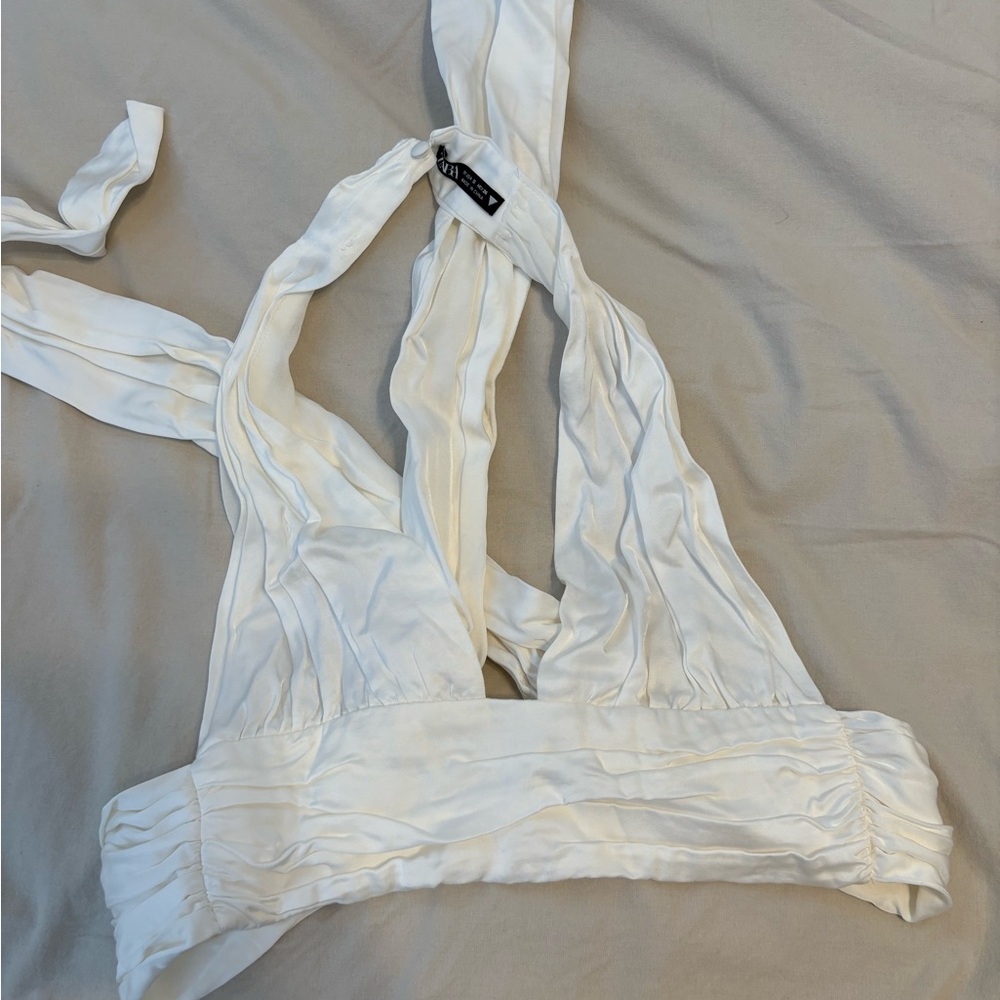 Tops - Picture 5 of 5